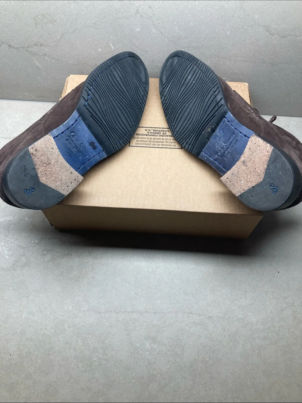Oliver Sweeney classic brown
